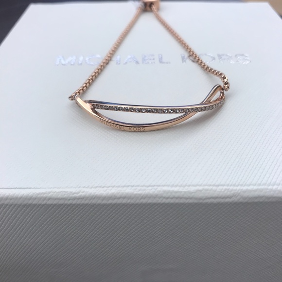 LAST 1 ⭐️ New MK rosegold tone wonderlust bracelet - Picture 3 of 4